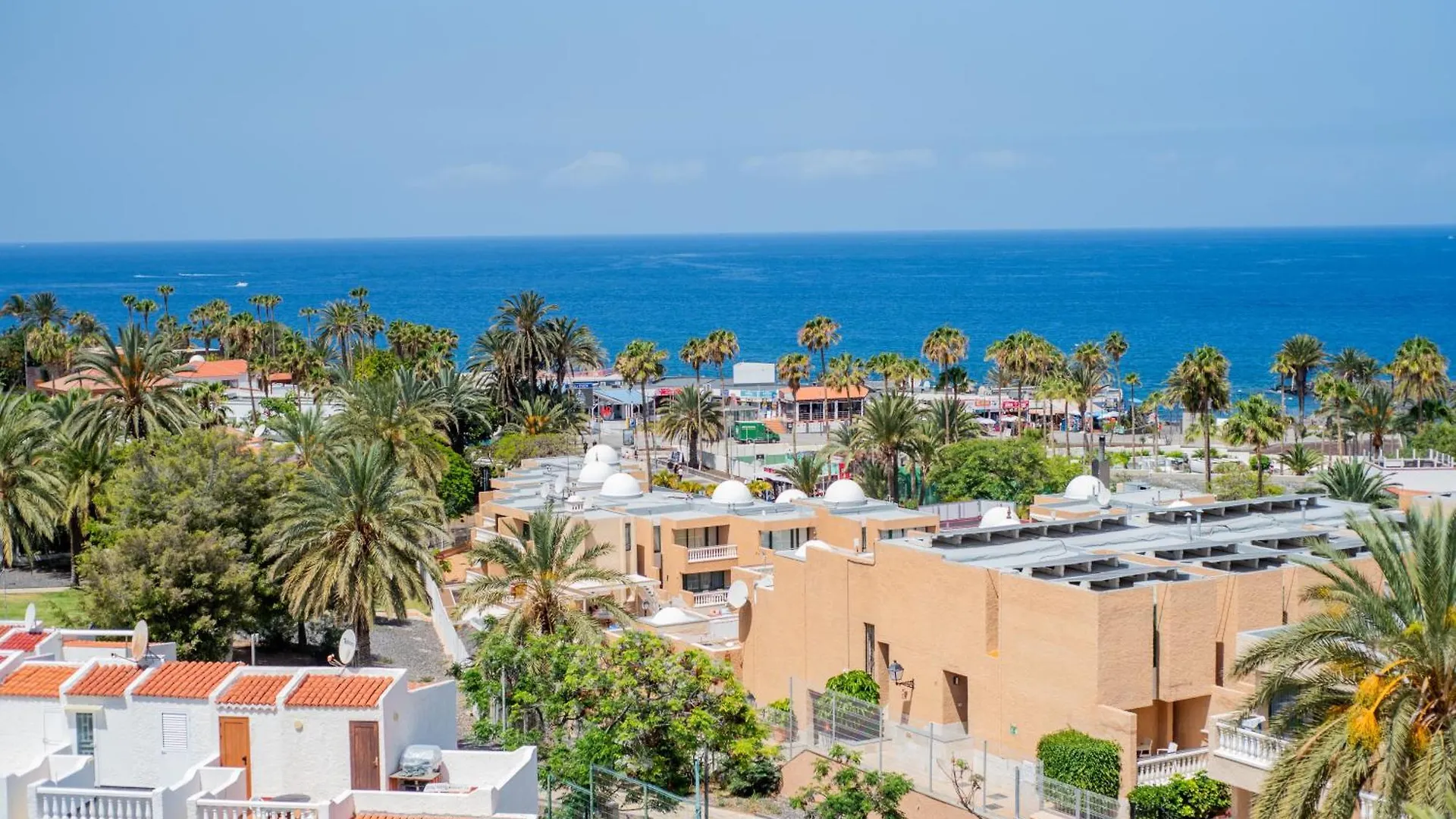 Olympia Ocean View Apartment location